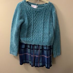 TOMMY BAHAMA Sweater & Matching plaid Skirt Set